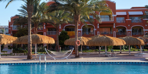 Proyectos Construcción de Piscinas Chueca · Piscinas para Comunidades Vecinos / Propietarios
